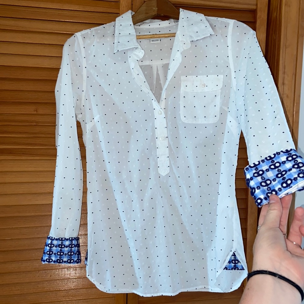 Vineyard Vines Half Button Down - image 1